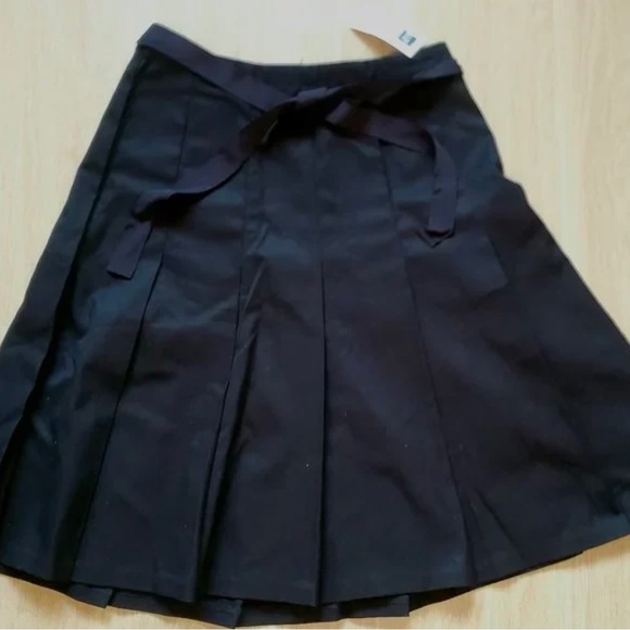 School Fashion GAP Pleated Skirt with Grosgrain Ribbon Belt  Size 0. . NWT - Picture 2 of 5